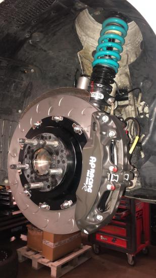 A&M AP Racing GT4 Big Brake Kit für Nissan Skyline R32-34 inkl. DTC Gutachten Vorderachse